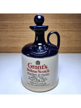 Vintage Grant’s Deluxe Scotch Decanter Glenfiddich Scotland Collectible 1970s